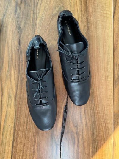 Reformation leather oxfords size 39